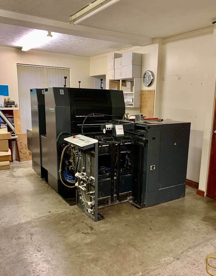 Click to open full-size image in a new tab Installation of Glenside's Heidelberg Speedmaster SM 52-2